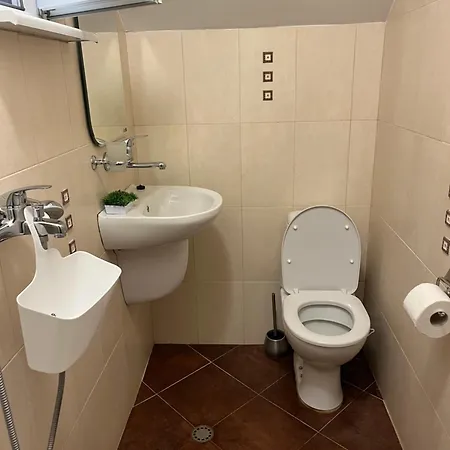 Апартаменты Lazur Karlovo 8 Street Free Parking